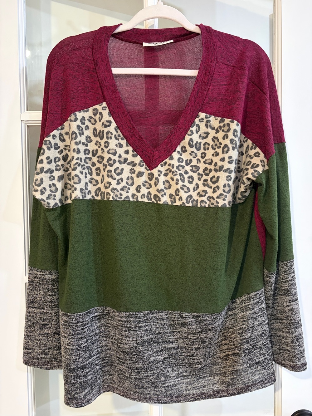 Women’s V Neck Color Block Animal Print Blouse Top Casual Chic Long Sleeve M
